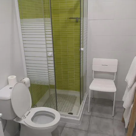Downtown Garden Terrace , Only One House Up To 21pax Oporto