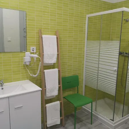 Downtown Garden Terrace , Only One House Up To 21pax Appartamento Oporto