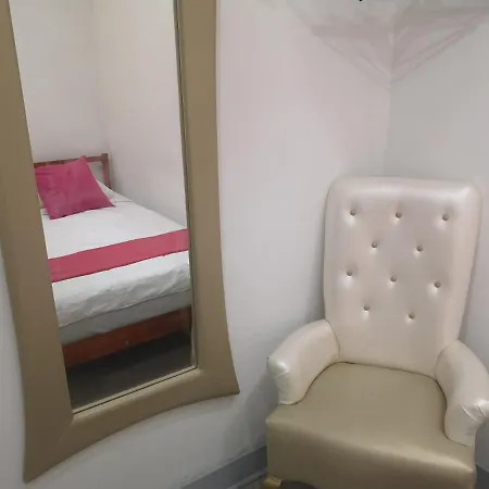 Appartamento Downtown Garden Terrace , Only One House Up To 21pax